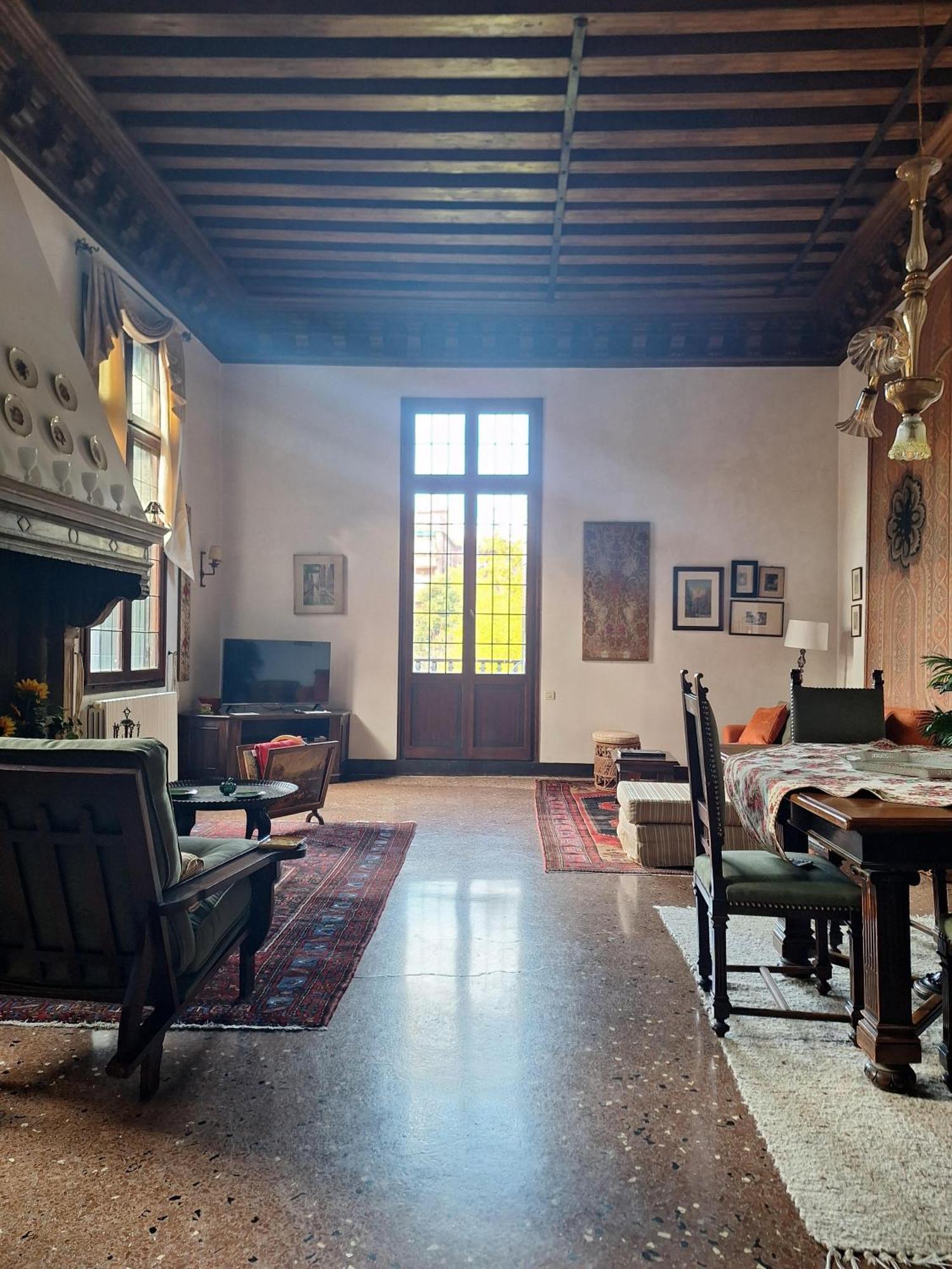 Appartamenti Inside Palazzo Foscarini Βενετία Εξωτερικό φωτογραφία